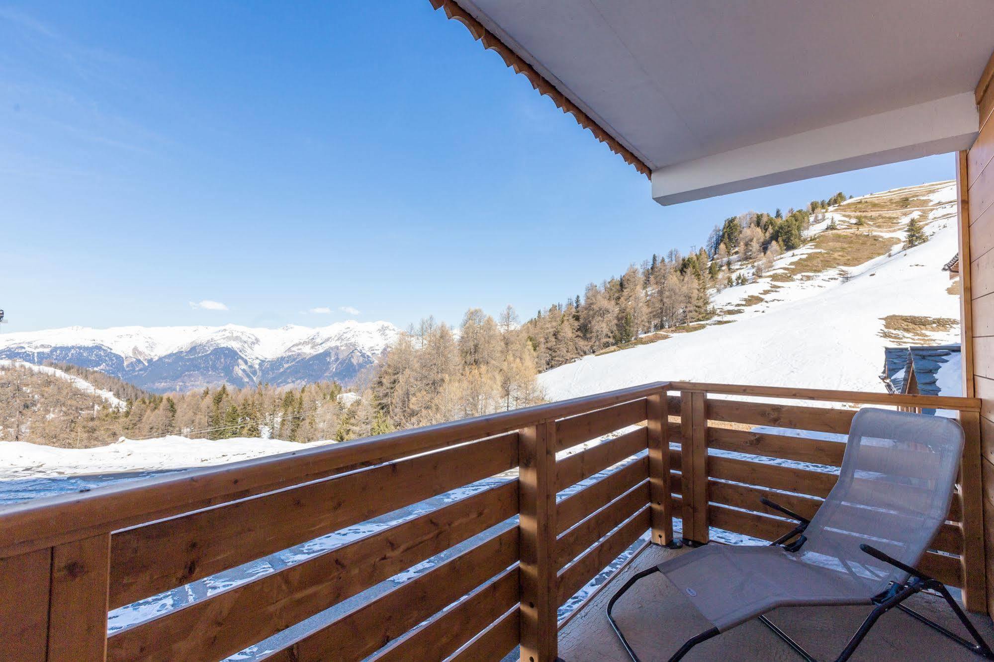 Madame Vacances Lodges Des Alpages La Plagne Esterno foto