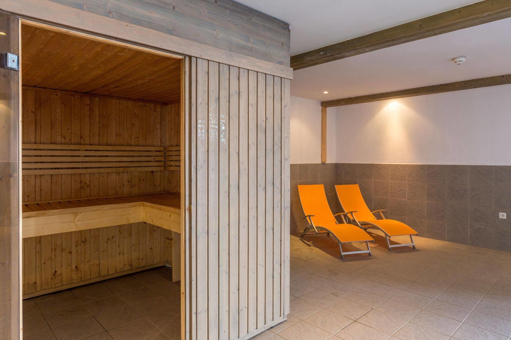 Madame Vacances Lodges Des Alpages La Plagne Esterno foto