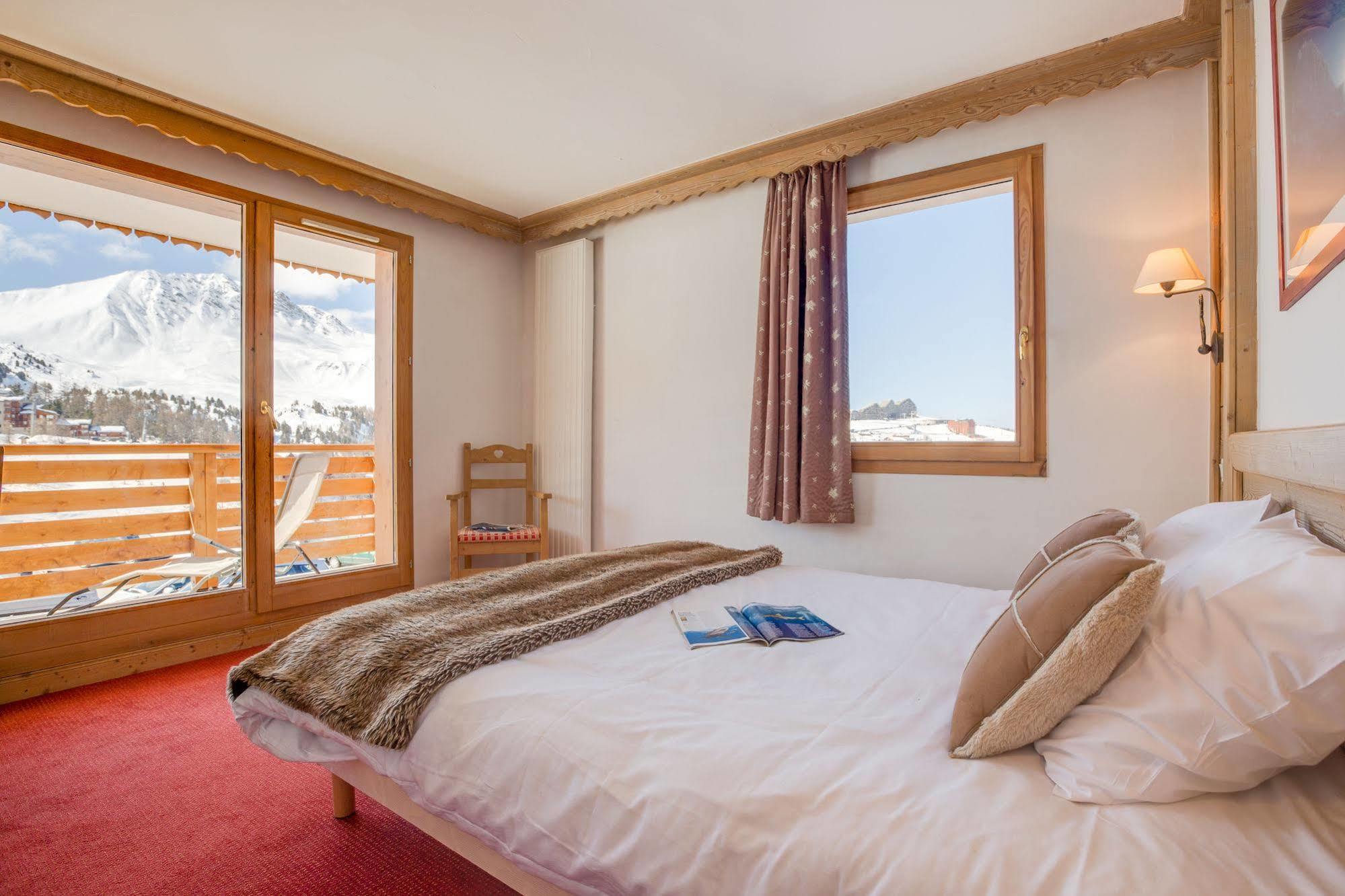 Madame Vacances Lodges Des Alpages La Plagne Esterno foto