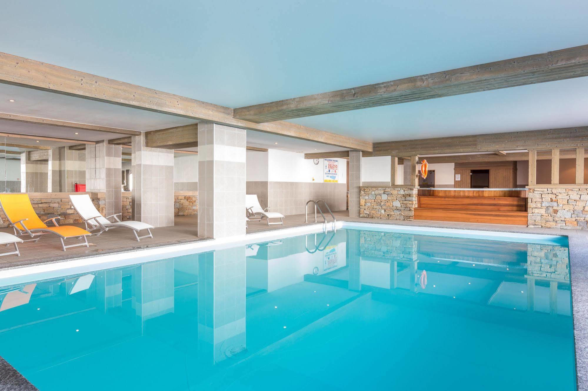 Madame Vacances Lodges Des Alpages La Plagne Esterno foto