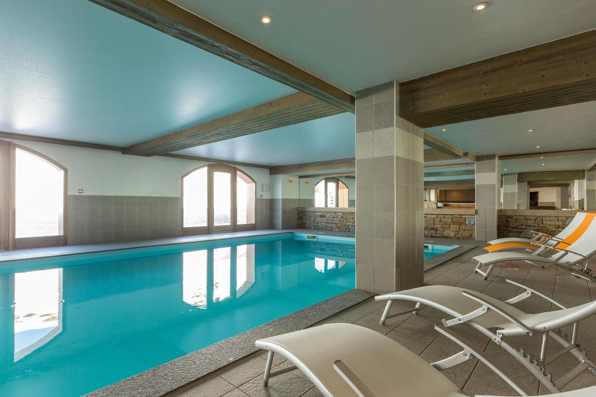Madame Vacances Lodges Des Alpages La Plagne Esterno foto