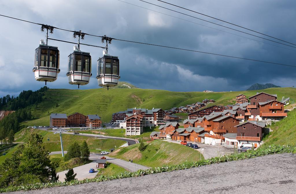 Madame Vacances Lodges Des Alpages La Plagne Esterno foto